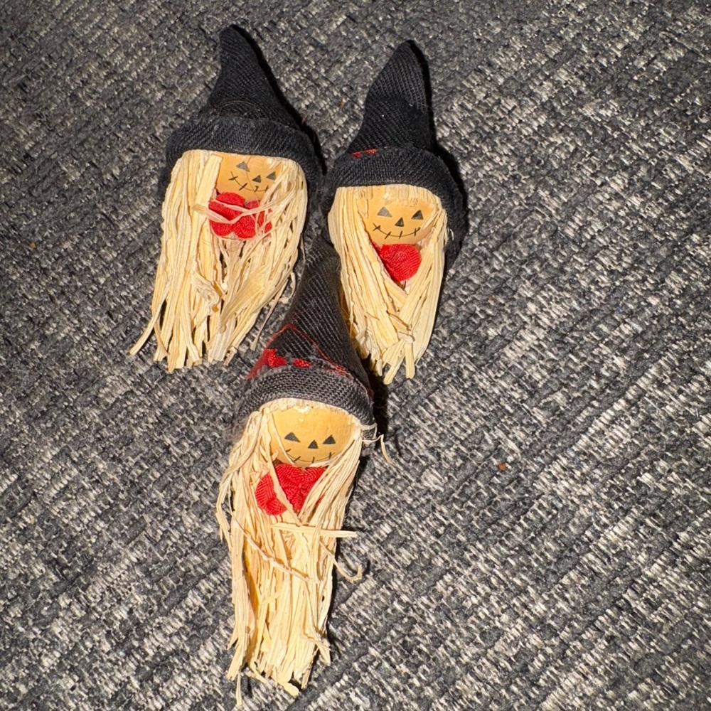 Handmade vintage scarecrow earrings and pin- custom